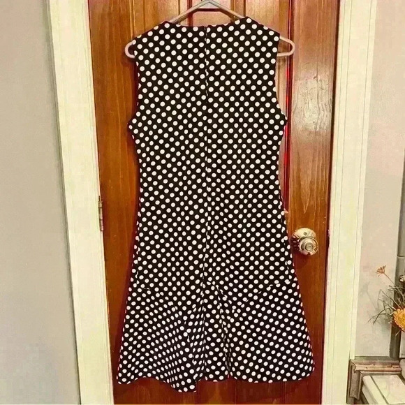 Shelby & Palmer Black and White Polka Dot Midi Dress - Picture 5 of 9